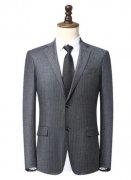 西服色彩的應(yīng)用-灰、白、粉紅色